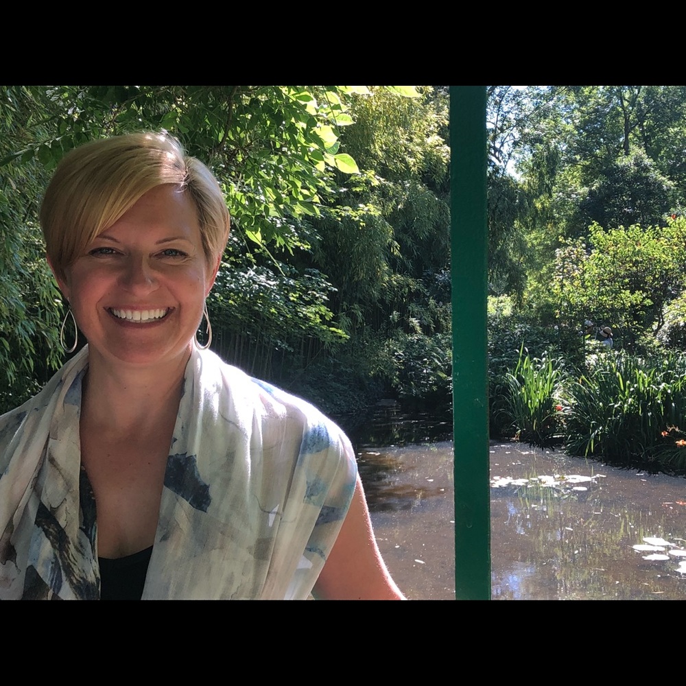 Meet your Posher, Leslie
